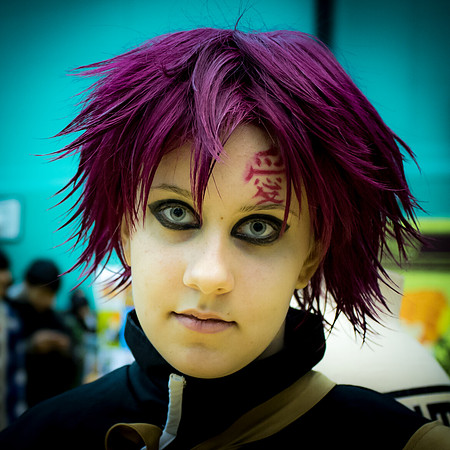 Hall cosplay photo. Gaara of the Sand, from Naruto.